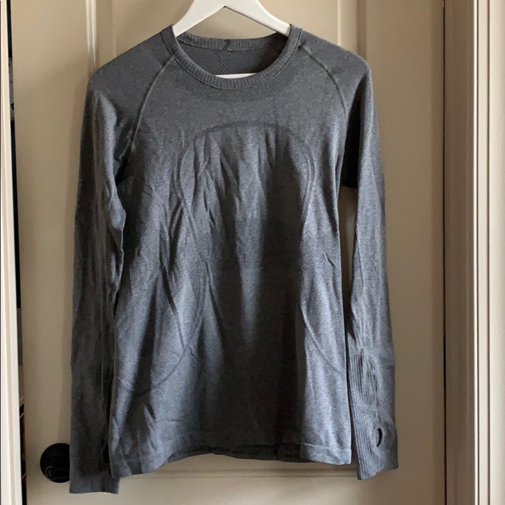 Lululemon Charcoal SZ 10 LS Top